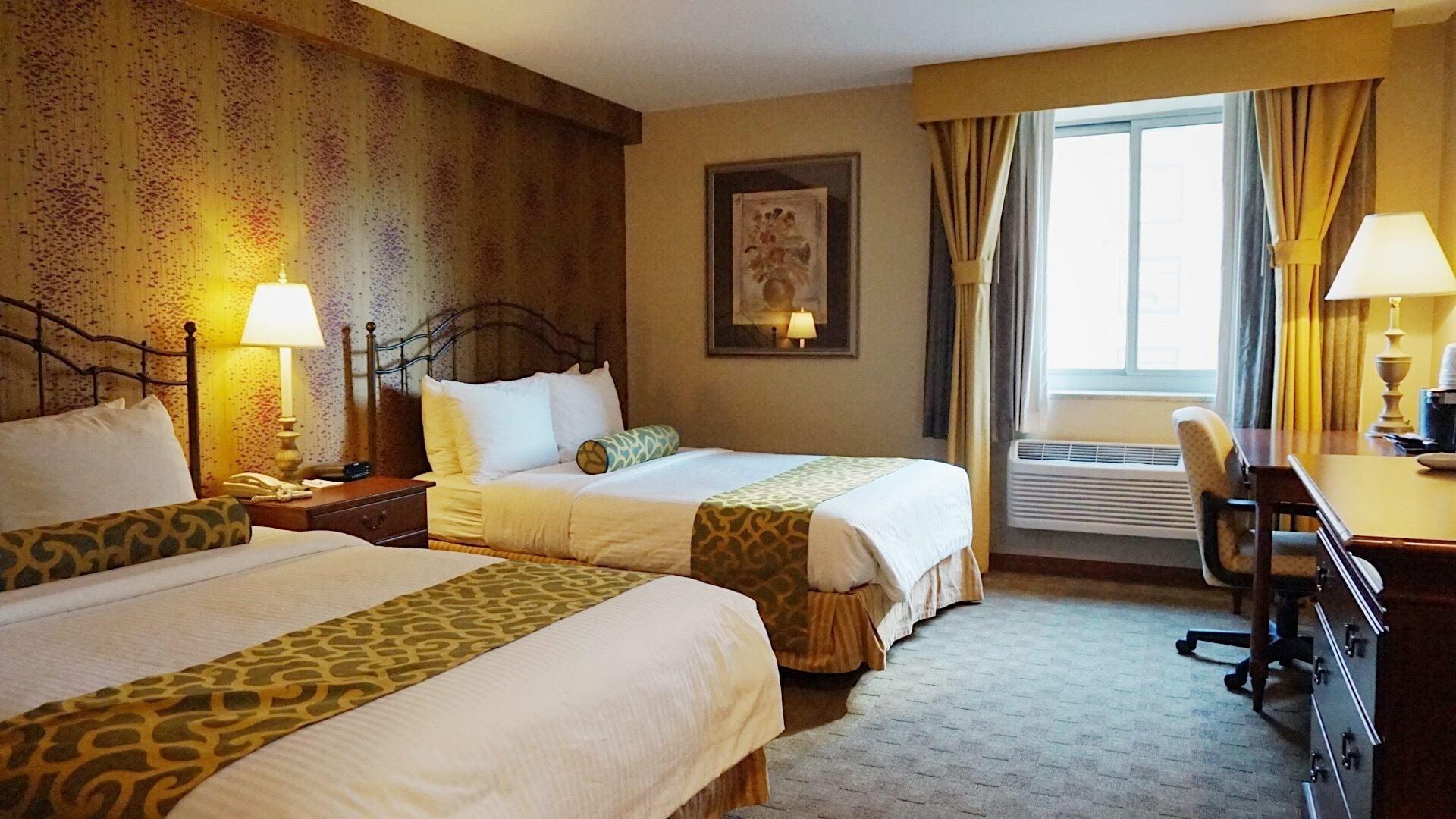 Western Queens Court 3* Nova York